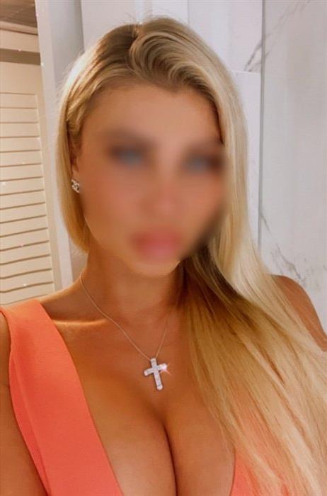 Aud, 24, Clermont-Ferrand - France, Elite escort