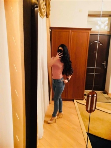 Escort Marytere,Düsseldorf massage oral sex blowjob fisting