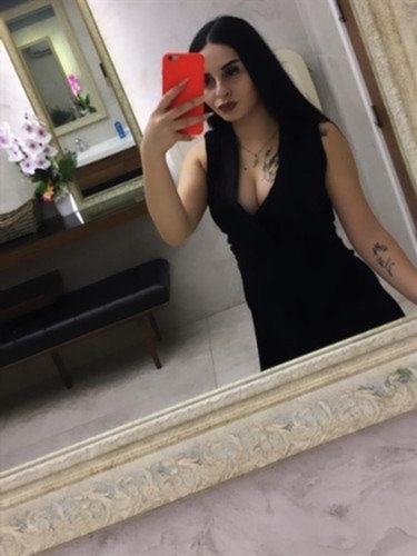 Escort Olamide 19yo, PIACENZA / Italy