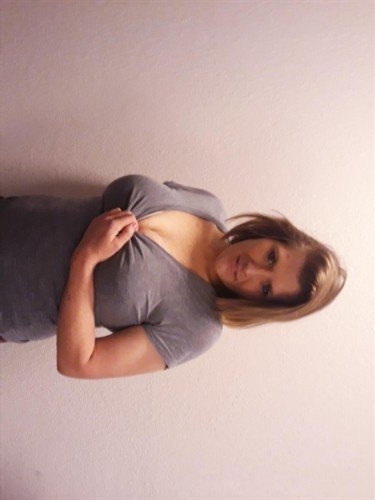 Yayuk, 24, Valby - Denmark, Cheap escort