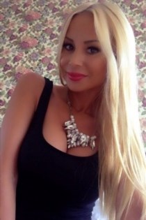 Escort Cattia,Montpellier fort you whatsapp